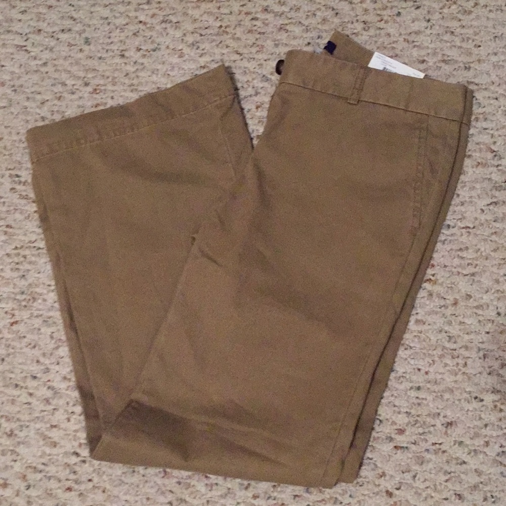 NWT lands end khaki pants size 4 x 32